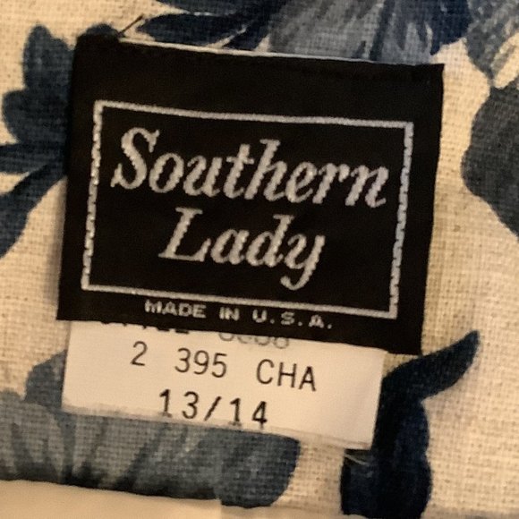 EUC Southern Lady Blue Floral Blazer Size:  13/14 (Juniors) - Picture 6 of 7